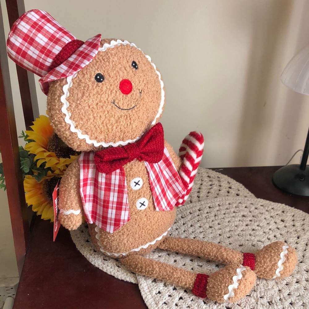 Plaid Gingerbread Man Plush Shelf Sitter Christmas Holiday Home Decor NEW